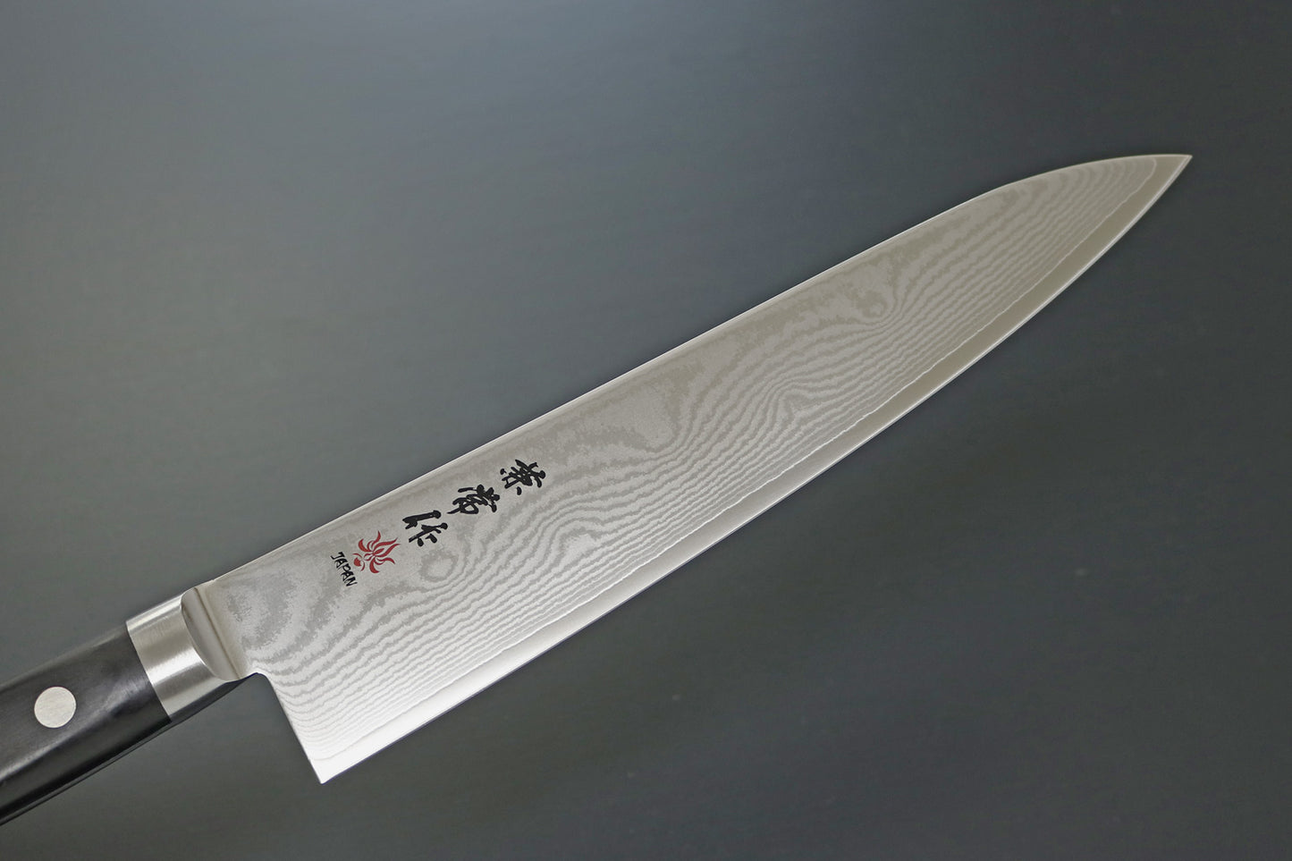 Kanetsune KC-100 series Gyutou 210mm VG-10 33-Layer Damascus Kitchen Knife - Made in Japan KC-102