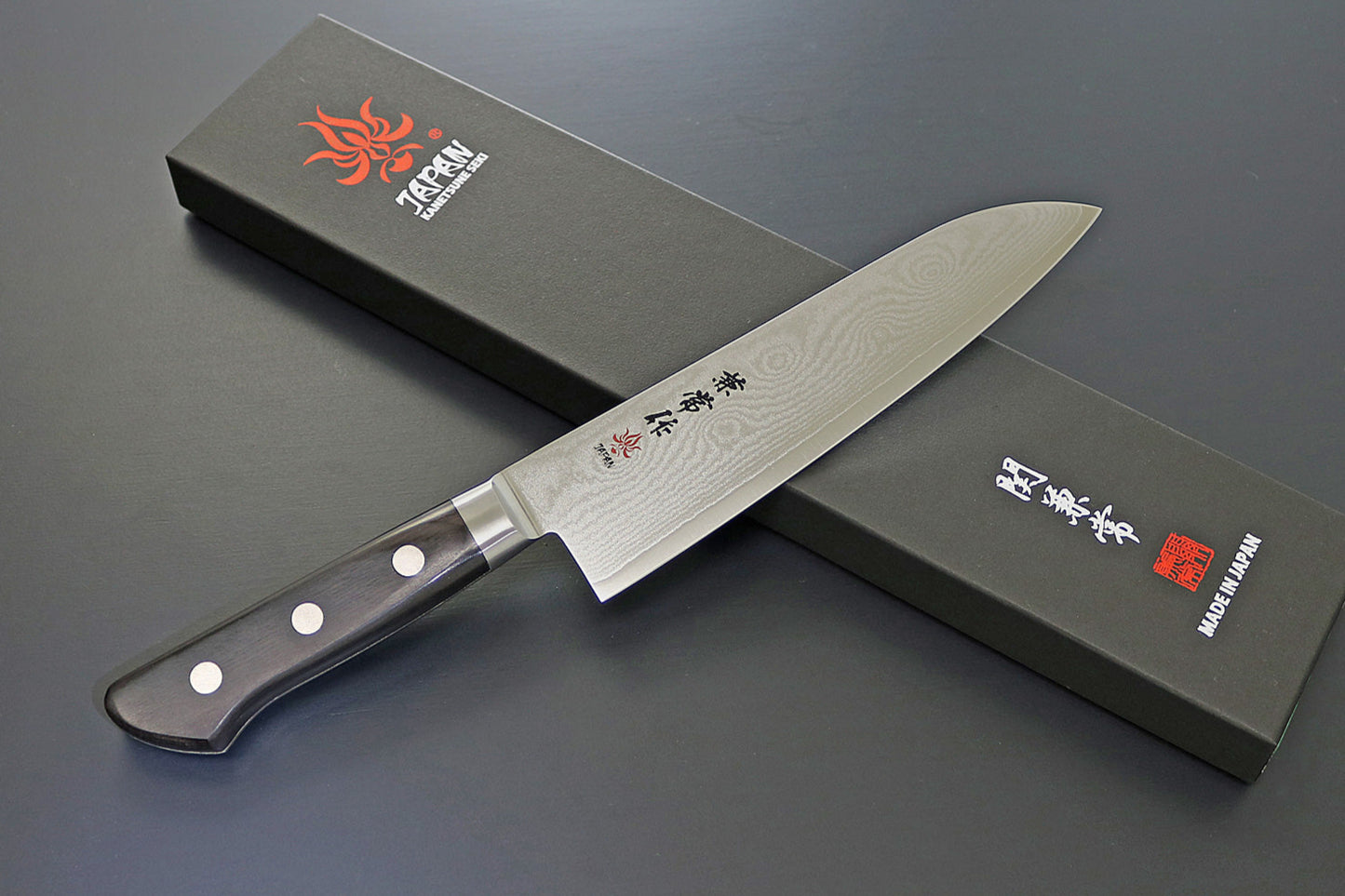 Kanetsune KC-100 series Santoku 180mm VG-10 33-Layer Damascus Kitchen Knife - Made in Japan KC-103