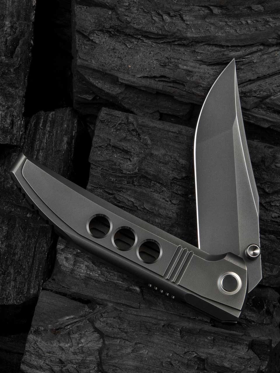 WE Ezinta 3.99" M390 Polished Gray Titanium Integral Folding Knife WE22041-3