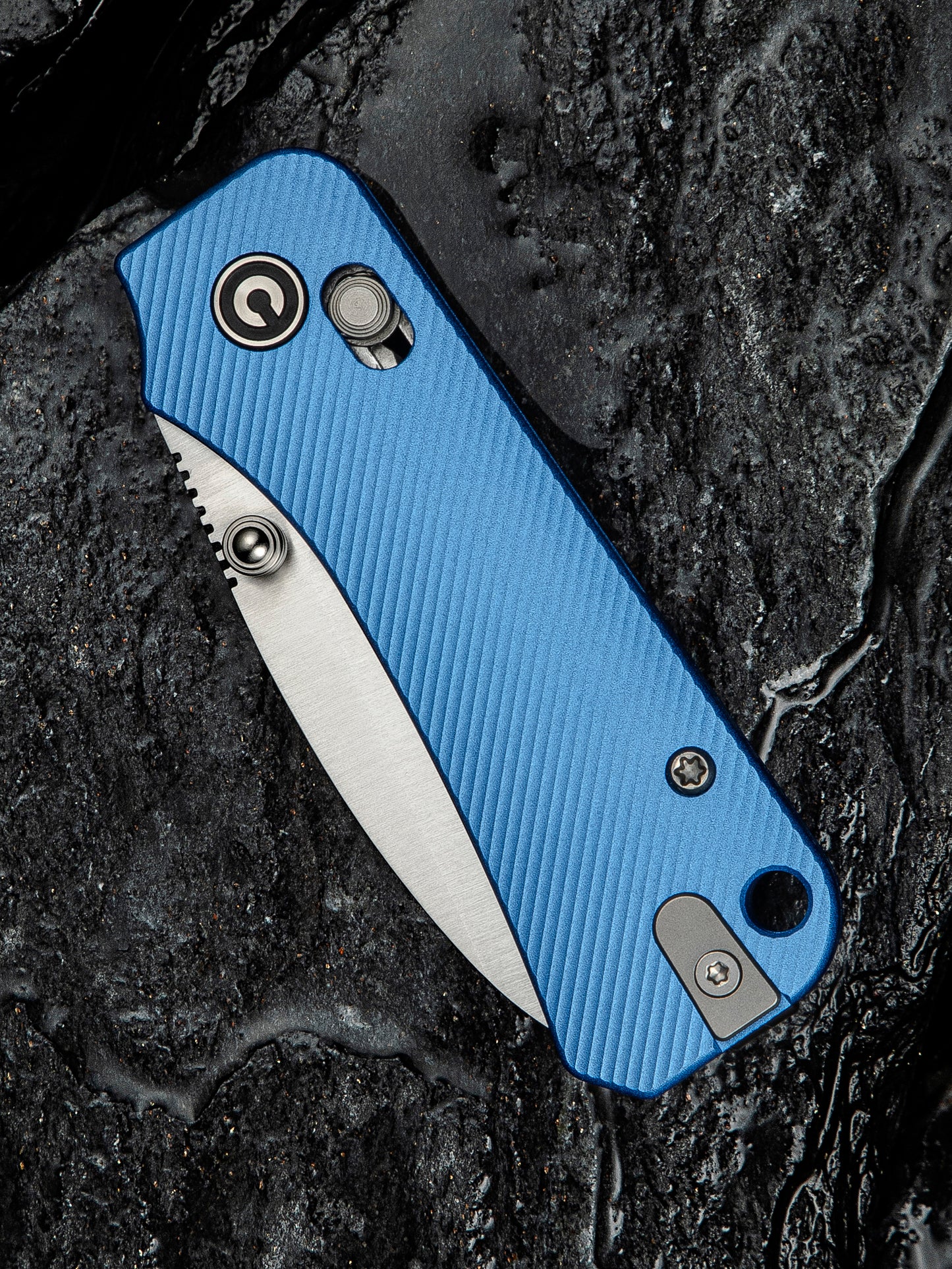 Civivi Baby Banter 2 2.34" Nitro-V Blue Aluminium Crossbar Lock Folding Knife C23074-1