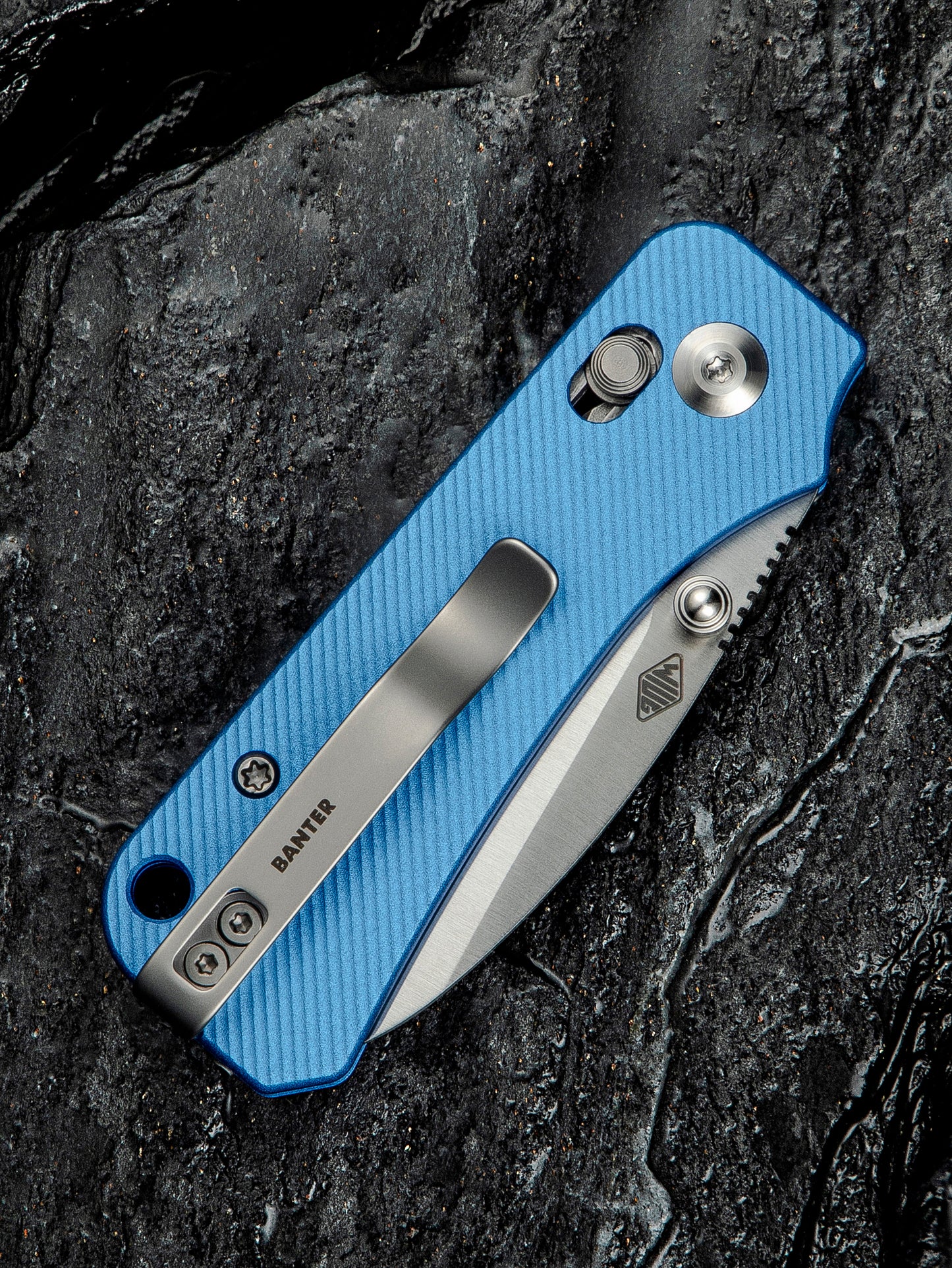 Civivi Baby Banter 2 2.34" Nitro-V Blue Aluminium Crossbar Lock Folding Knife C23074-1