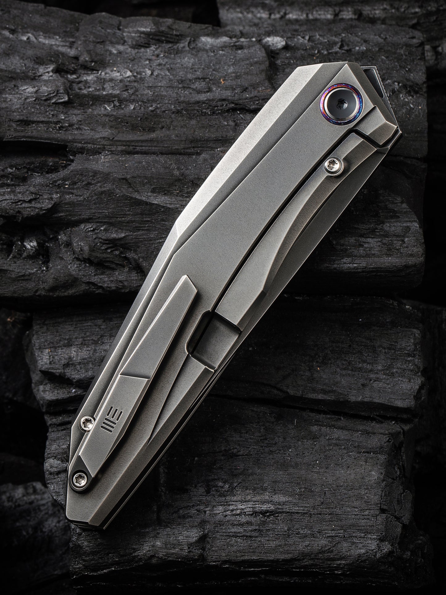 WE Cybernetic Limited Edition 3.91" CPM 20CV Polished Gray Titanium Folding Knife WE22033-6